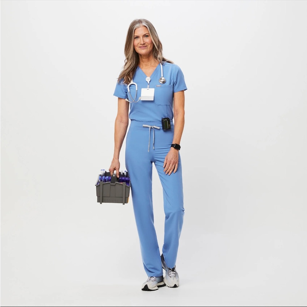 Figs Livingston high waisted basic scrub pant